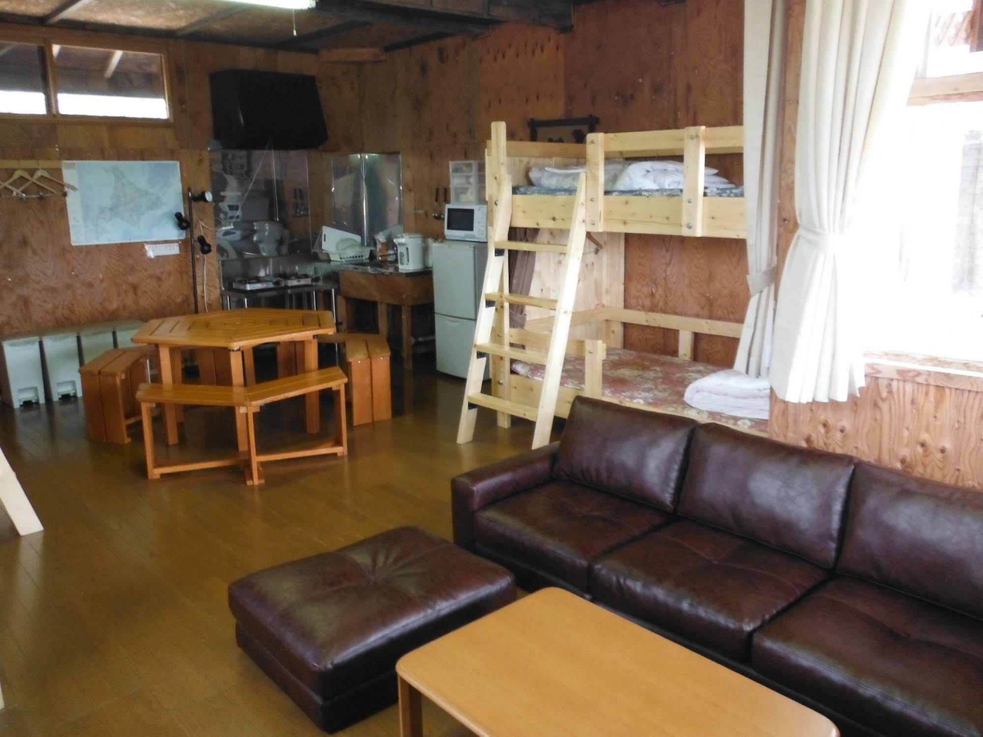 Хостел Clione Campground Сяри Экстерьер фото